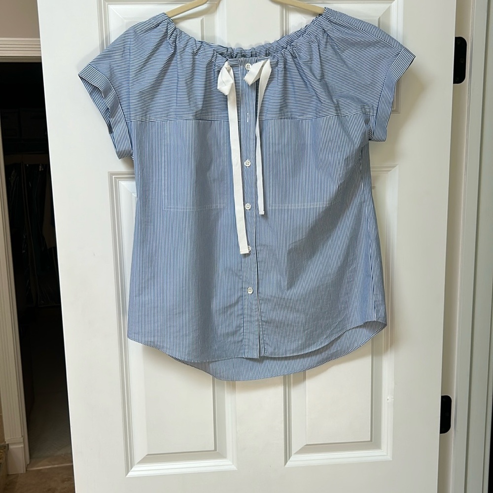 Theory cotton blue and white stripe top. Size small